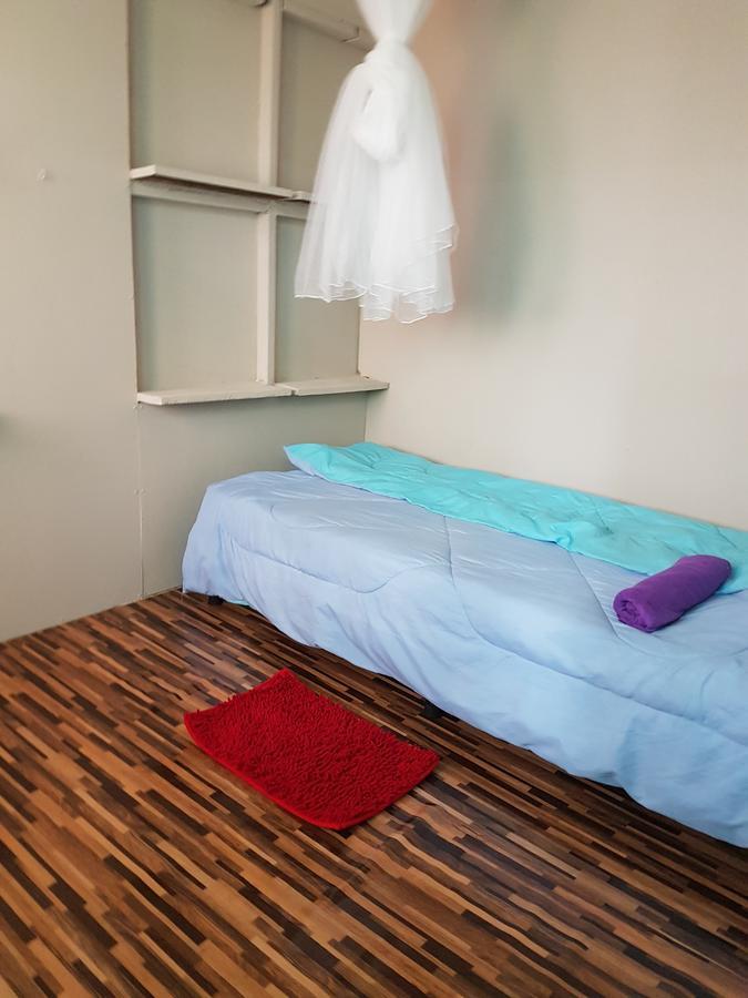 Bar 184 Party Hostel (Adults Only) Чіанграй Екстер'єр фото